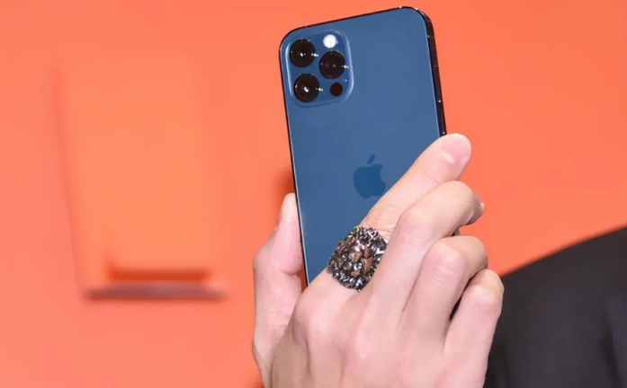 会宁苹果手机维修分享iPhone12系列重启方法教程 